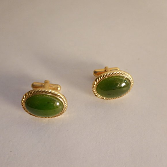Emerald Green Gold Vintage Cufflinks Mens Jewelry - Picture 1 of 1